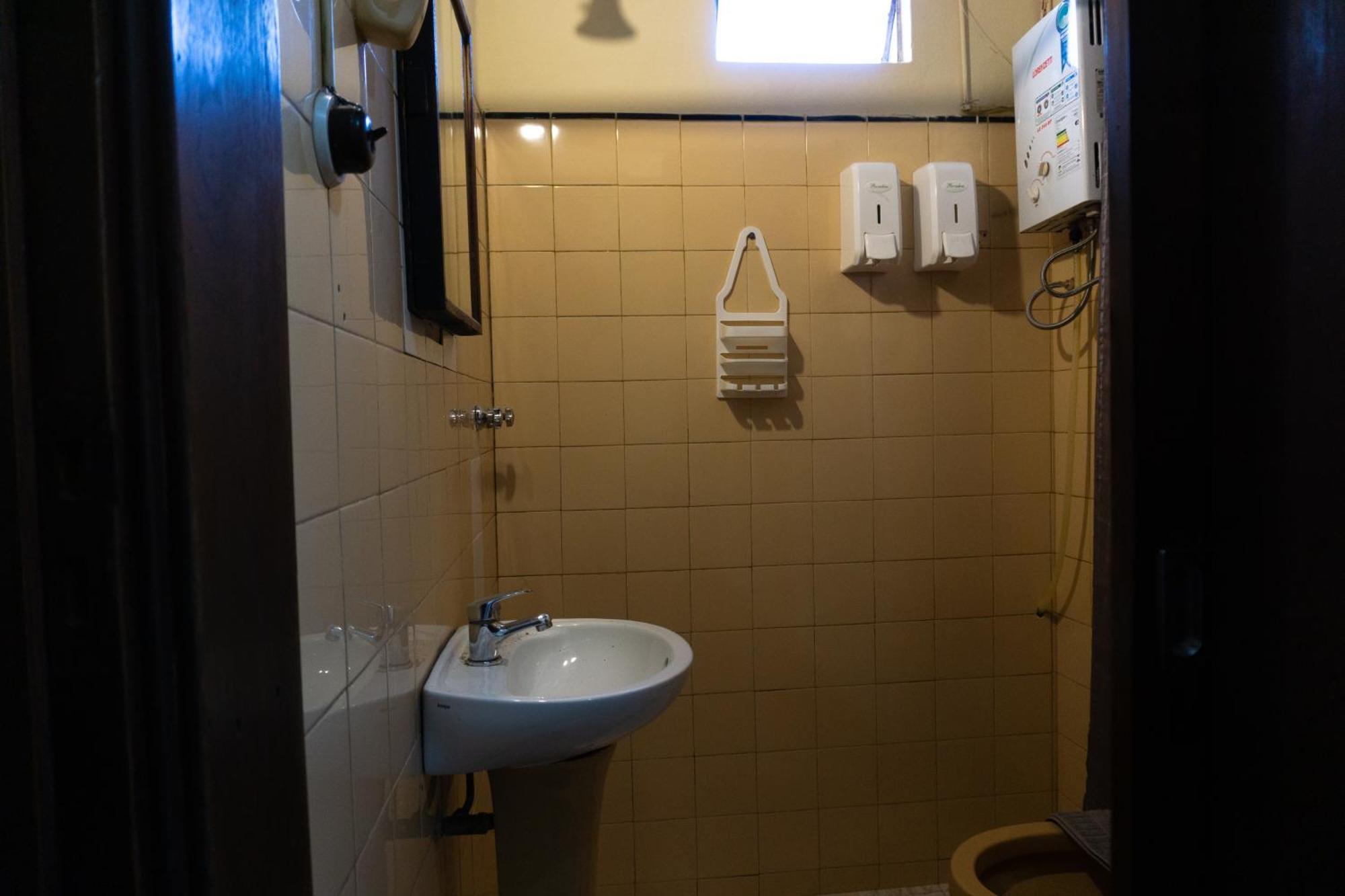 Mi Casa Es Tu Casa Apartment Melo Bagian luar foto