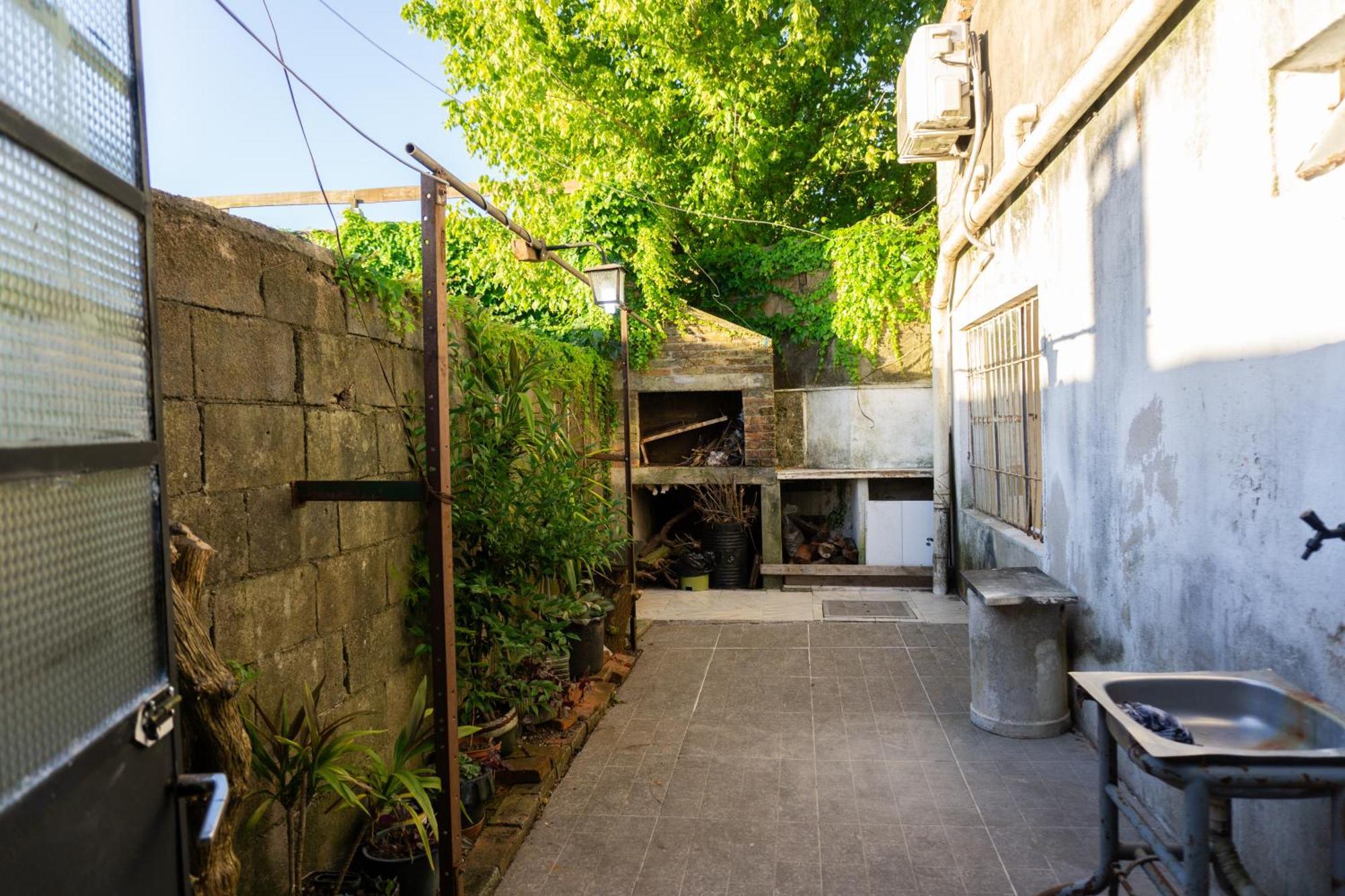 Mi Casa Es Tu Casa Apartment Melo Bagian luar foto
